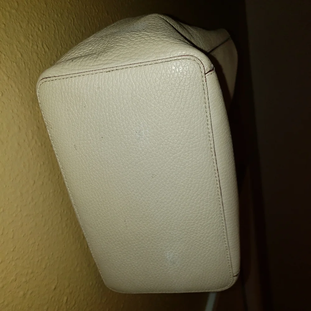 Furla White Leather Shoulder Bag with Red Interior